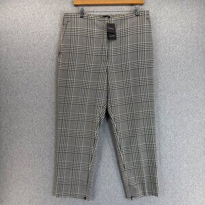 club monaco cigarette pants BLACK Women's Cropped Pants, US 4 When laid back and put together collide Women's Black Straight Leg Cotton